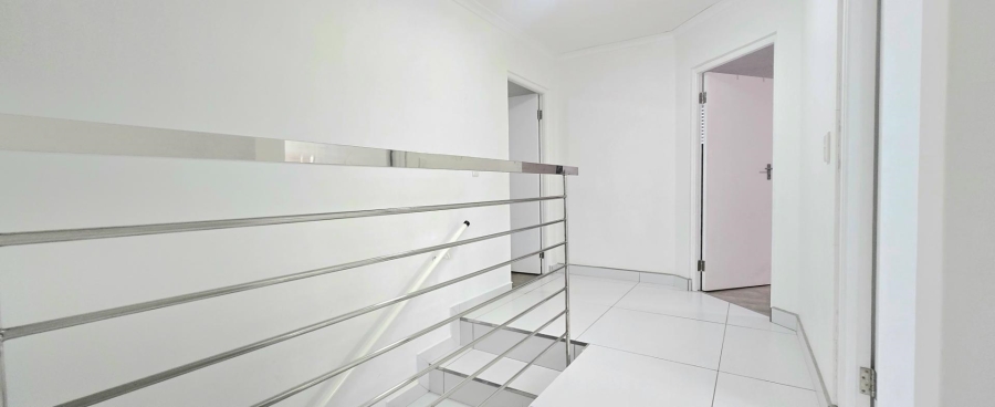 4 Bedroom Property for Sale in Franskraal Western Cape